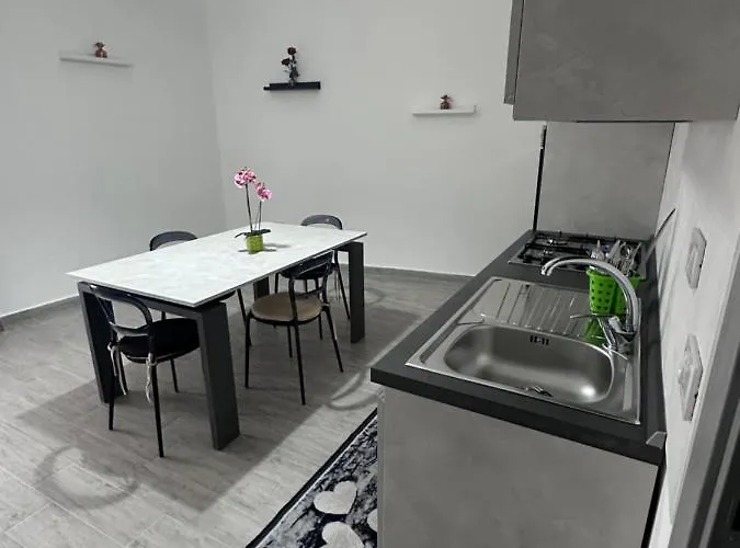 Nephos Tropea Lägenhet